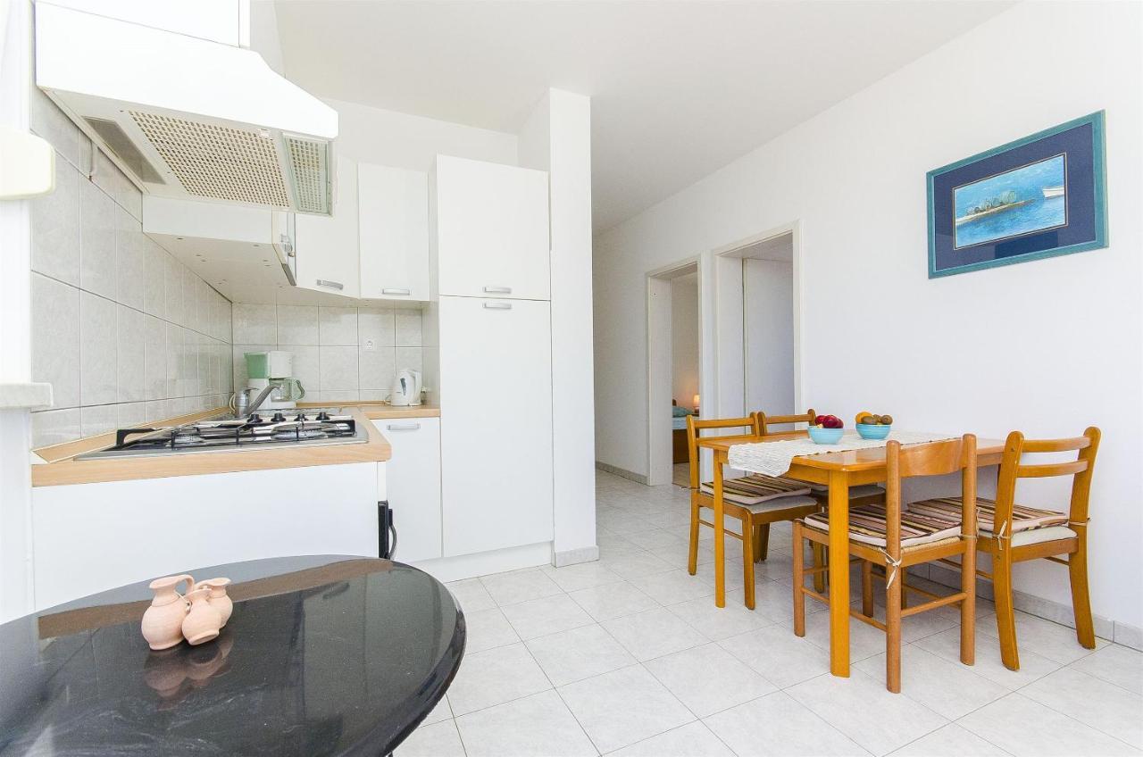 Apartments Kazimir Nečujam 외부 사진