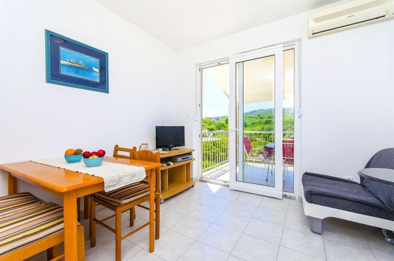 Apartments Kazimir Nečujam 외부 사진