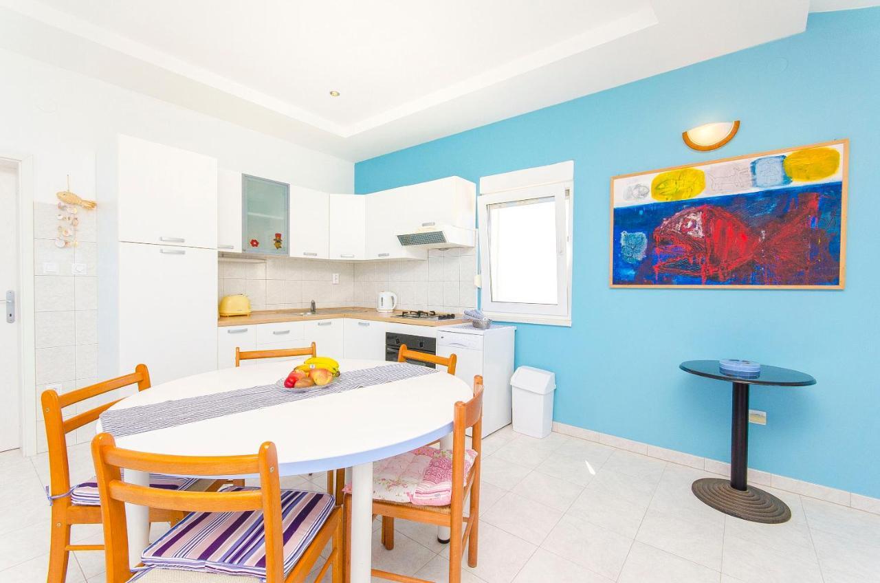 Apartments Kazimir Nečujam 외부 사진