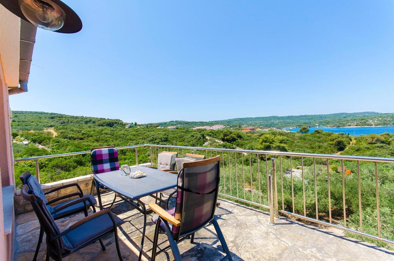 Apartments Kazimir Nečujam 외부 사진